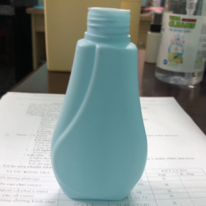 Mẫu chai 100ml dung dịch vệ sinh PN Ms003